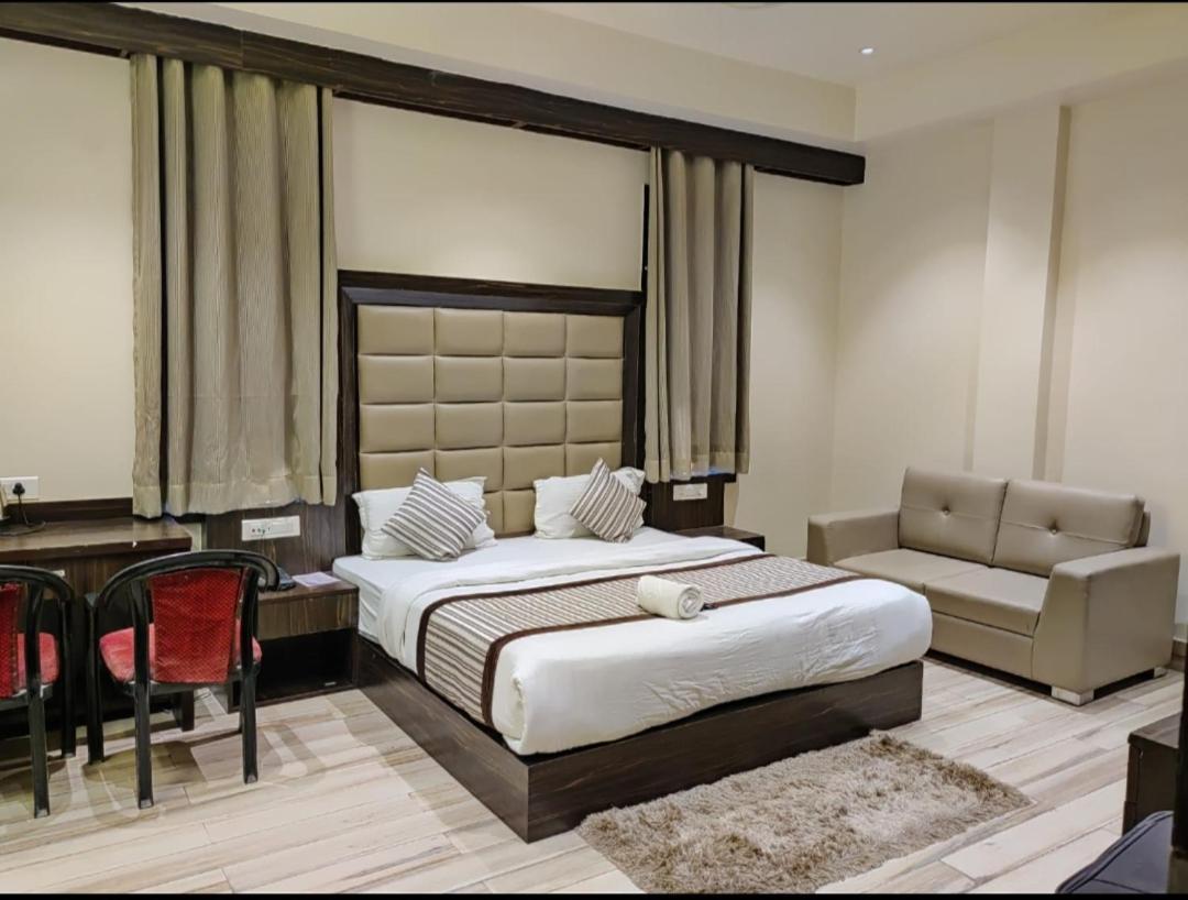 Hotel Sanjay Galaxy,كانبور المظهر الخارجي الصورة